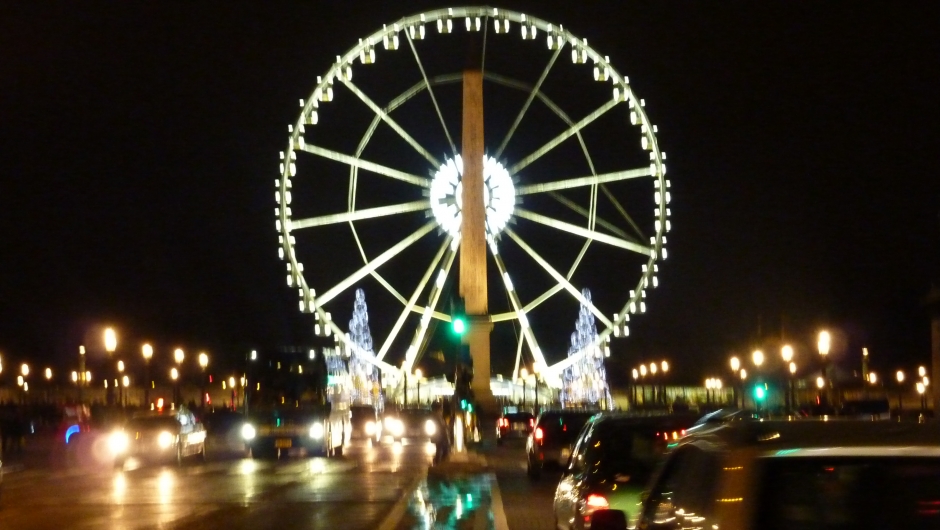 Village de Noël aux Champs-Elysées