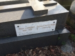 Le cimetière du Père Lachaise LGBT : à deux pour l'éternité ?